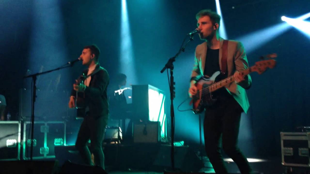 Delta - Win This Town (live La Madeleine)