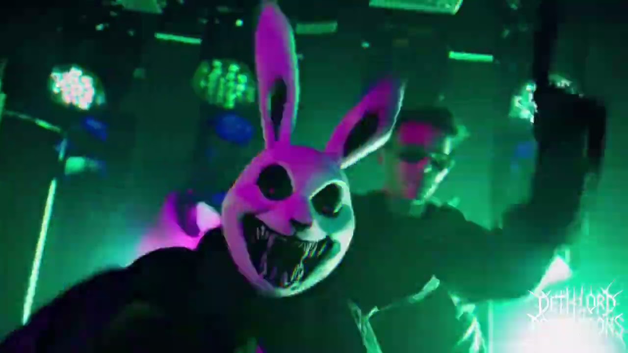 EASY TO P!SS ØFF (MUSIC VIDEO)