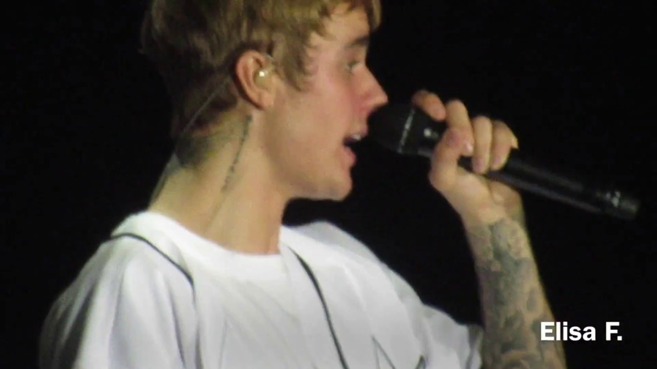 Justin Bieber - Life Is Worth Living / LIVE Bologna