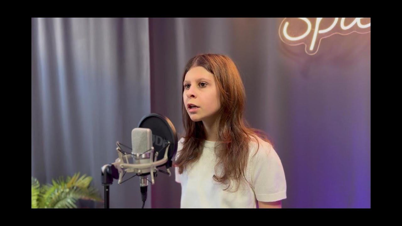 KRAINA LODU - Mam tę moc (cover by Maria Soćko, Akademia Śpiewu )