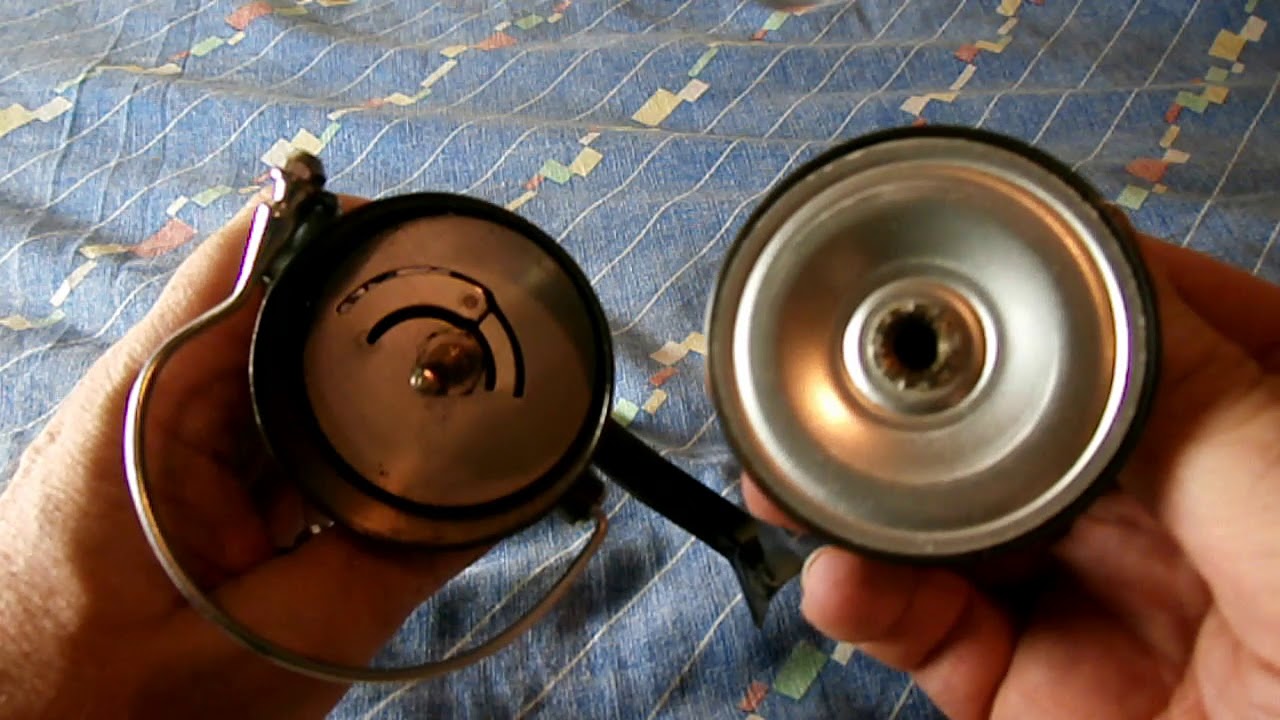 Olympic No.81 (Mitchell 300 Clone) - Japan 1960s - Fixed Spool Fishing Reel