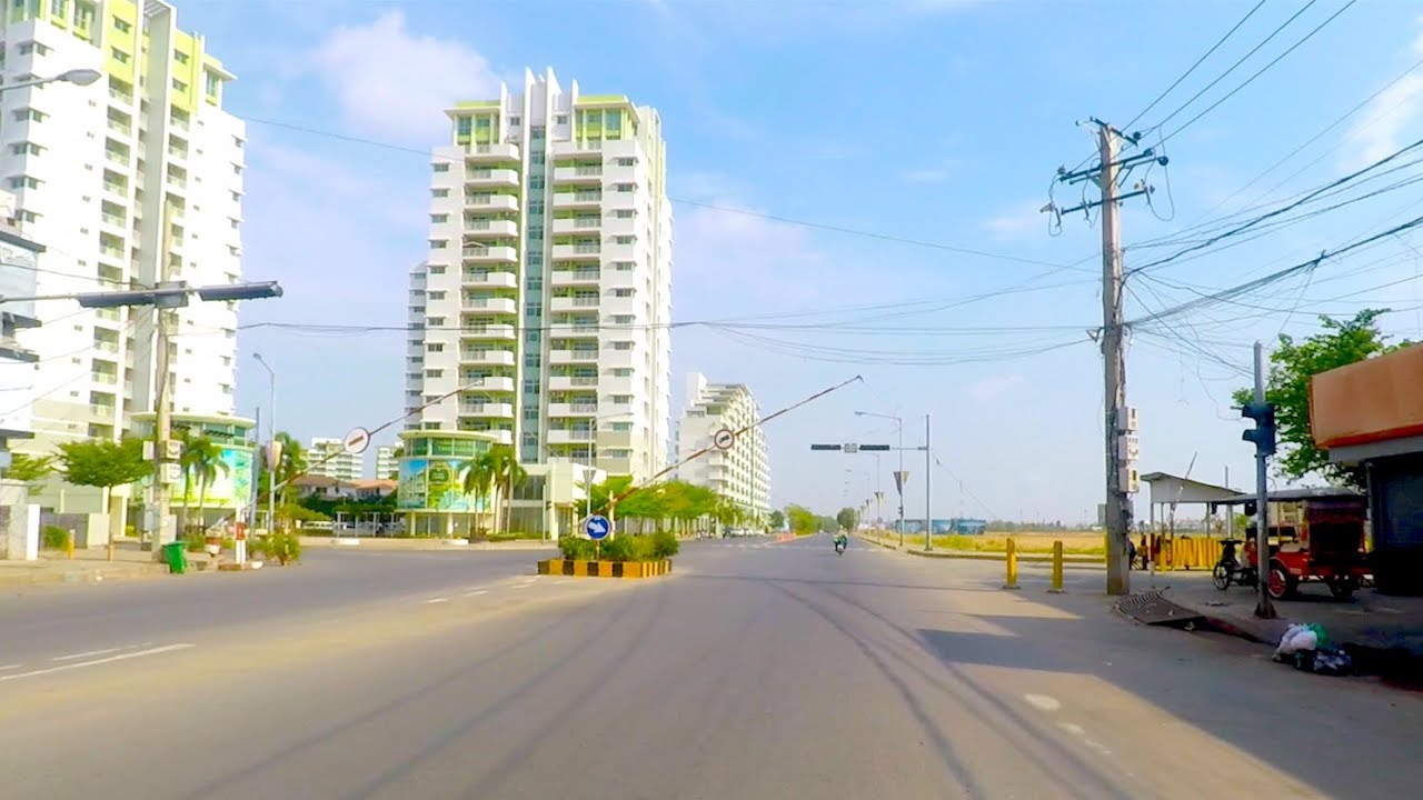 Traffic in Phnom Penh City from Camko City to 7 Makara Skyway