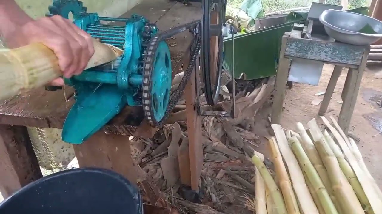 🔵 Engenho de cana manual com motor/ testando depois de um ano