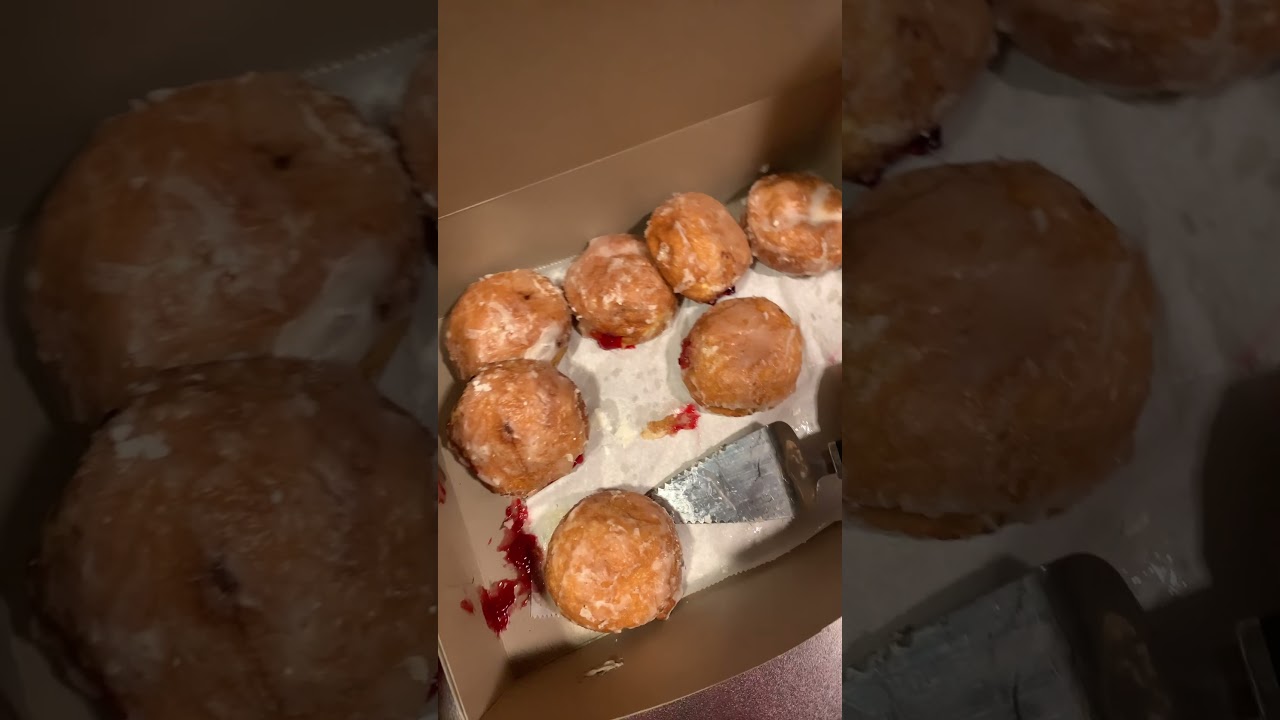 FAT TUESDAY ! #donuts #fattuesdayfam #yummy #foodasmr #subscribe #pączki