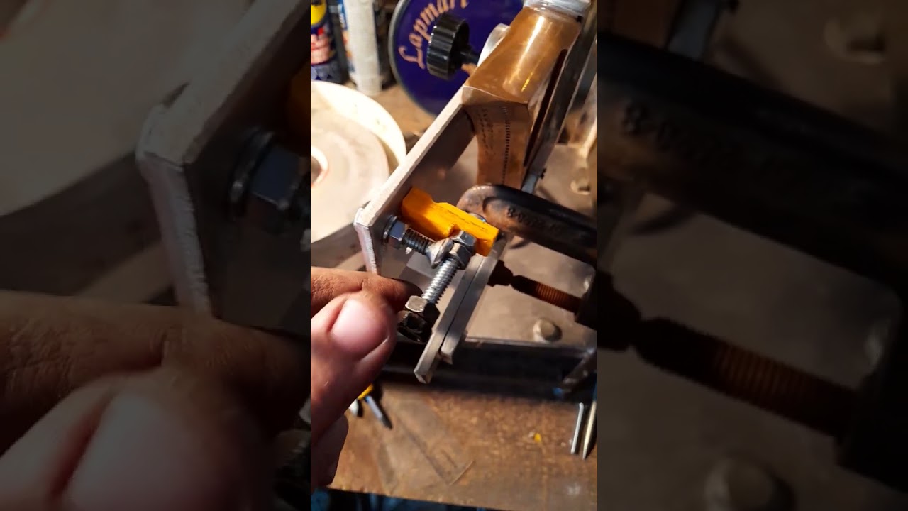 table adapter for a jamb peg