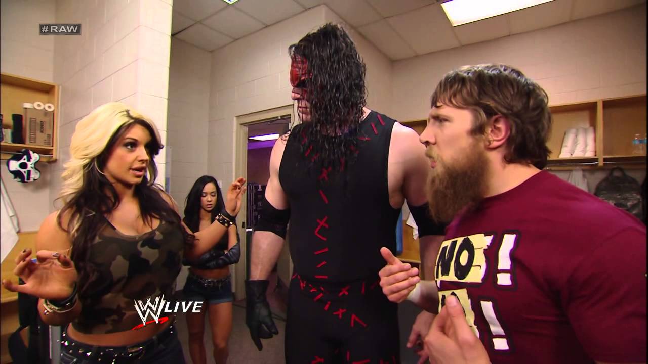 Эй Джей атакует Кейтлин: Raw, 25 марта 2013 г.