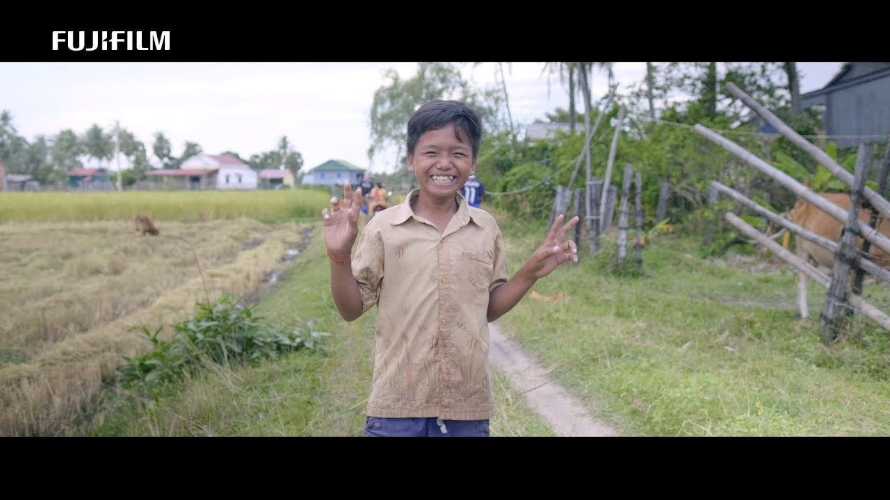 X-H1: Gary Tyson x Reportage in Cambodia -Proud of- / FUJIFILM