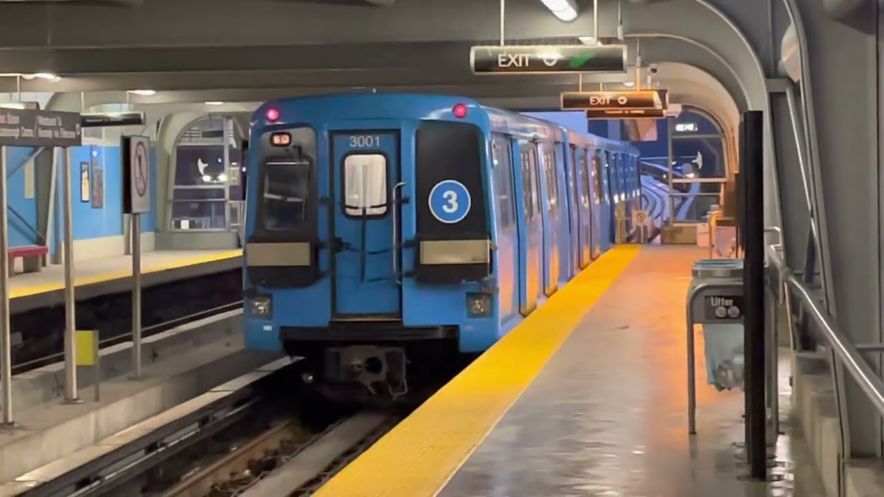 TTC Scarborough RT Train Actions at McCowan Stn on line 3 + Few Bus Actions Outside 12/16/2022