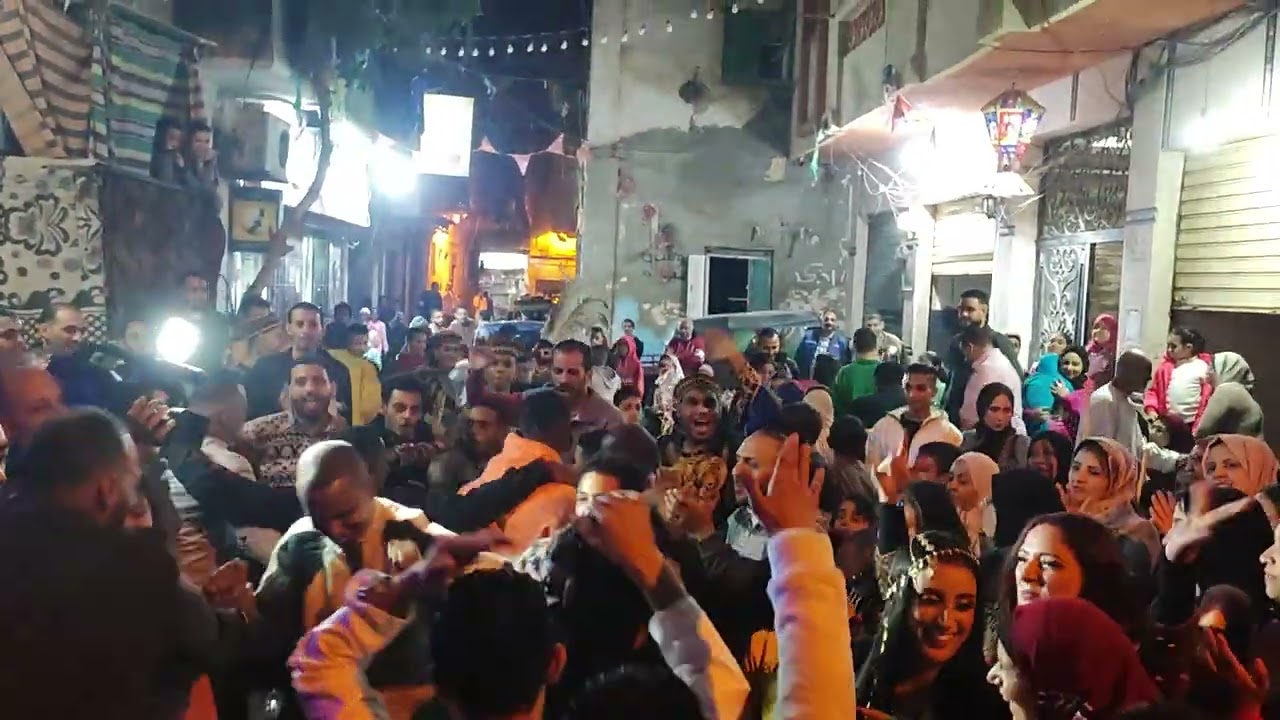 الظاهرية بتولع شارع السماحى.        افراح عائلات احمد موزه.                 الرنجو لسه موجود