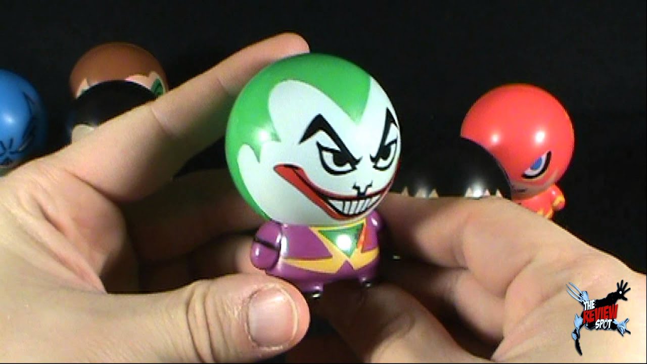 It Came from the Vending Machine - DC Superheroes Buildable Figures