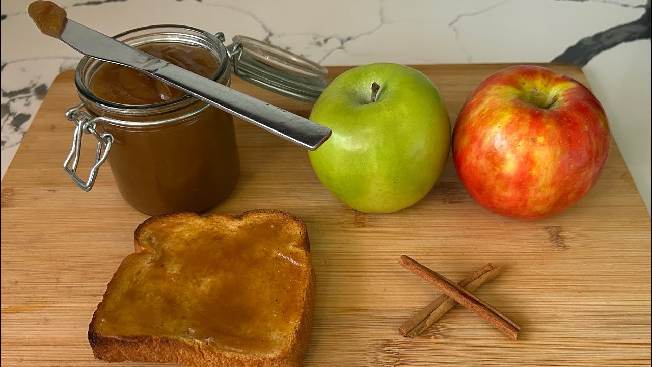 Homemade Apple Butter - How To Make Apple Butter On The Stovetop - Ellen’s Fall Baking Series 🍏