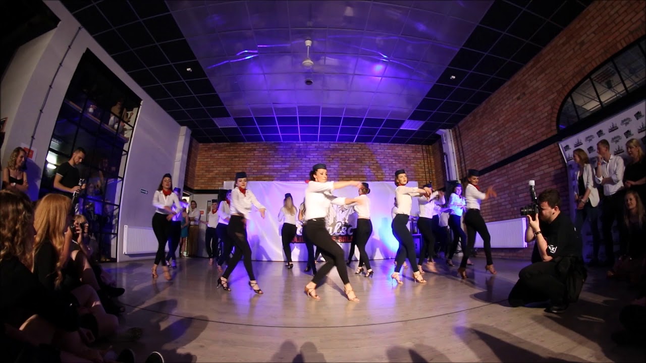 SoSalsa Show - grupa salsowa Klaudii Kopiec