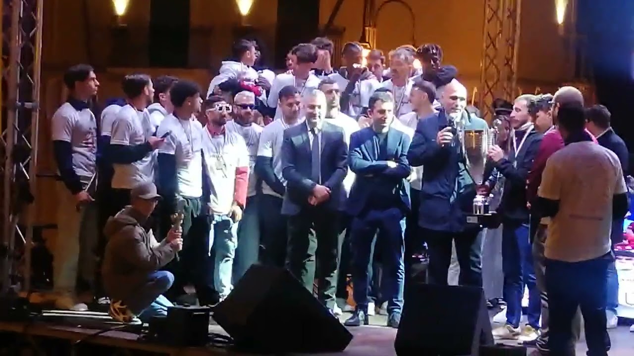 Festa della squadra di calcio  ASD Heraclea Candela FG  meritatissima vittoria in serie D🎉 🎉