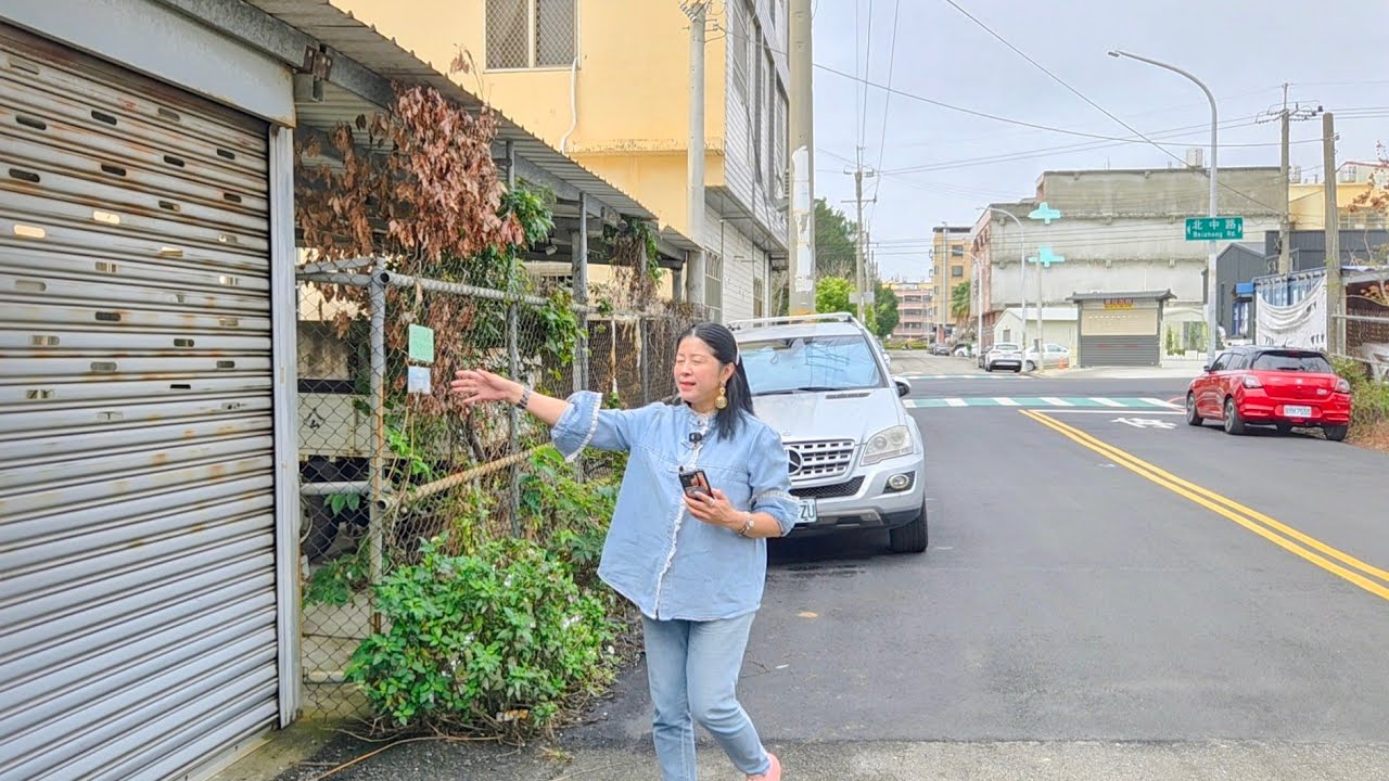 台中核心地段地形方正（正10米路旁）住二土地272坪現況車位34位2000元/月（開價36萬/坪）總價9824萬沙鹿北勢國中學區旁近沙鹿銀行醫療車站採買稀有優質地點0977188512傅晏棠房地產