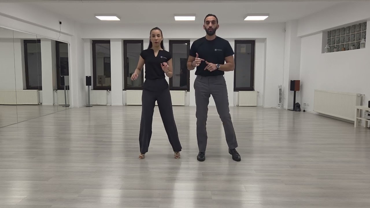 Salsa Side Step - La Puerta Dance Studio - Salsa on 1 basics - English