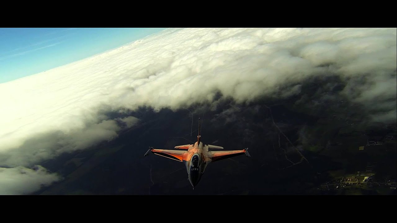 RNLAF F 16 Demo Team Orange Lion.