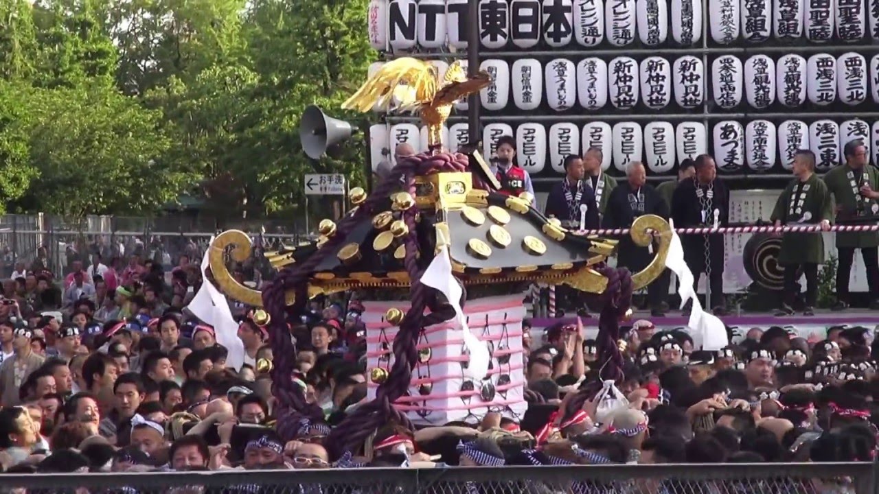 平成28年 浅草神社  三社祭り「宮出し」 一般の宮出し 三基宮神輿。