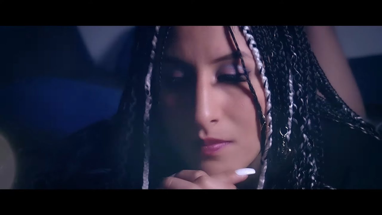 Si Te Vas - Mal&eacute;h (Video Oficial)
