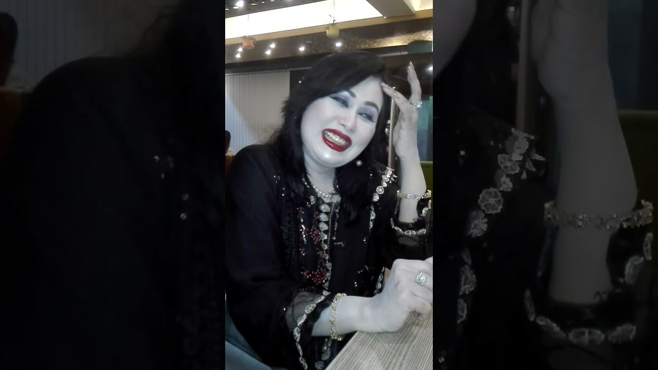 ইমনের পাশে মেয়ে থাকা নিয়ে যা বললেন লায়লা