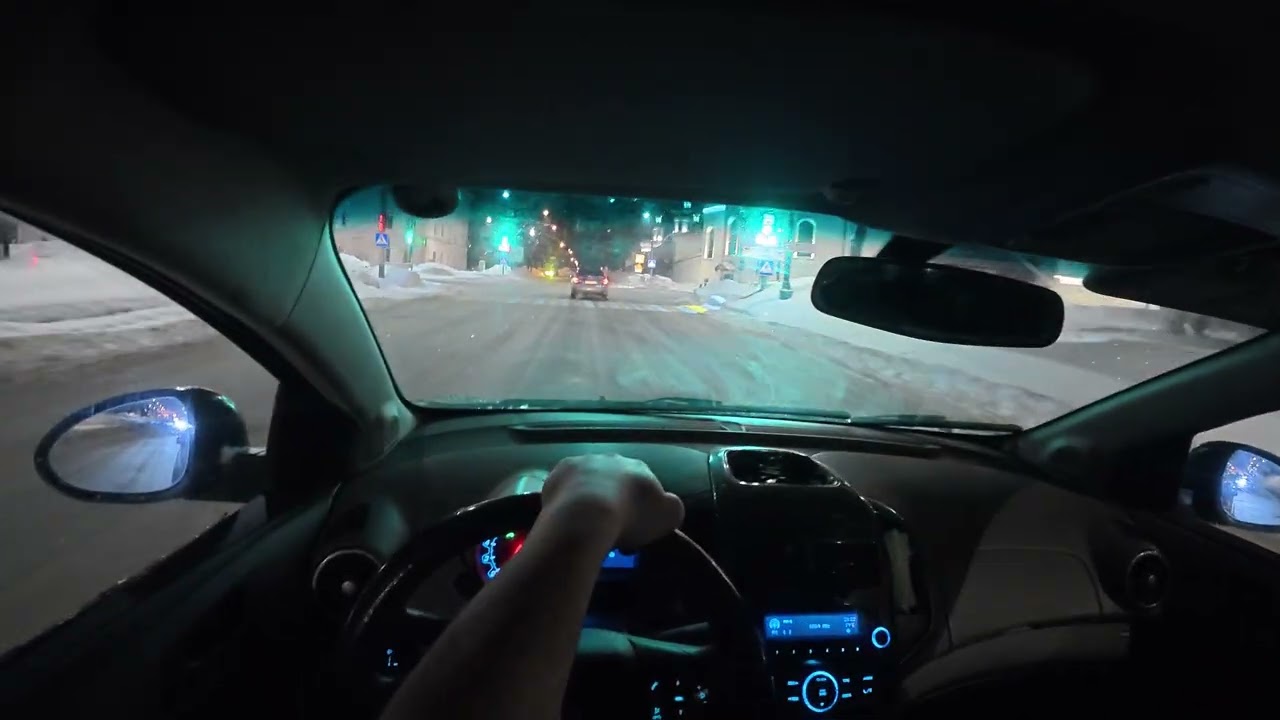 Погнал в Москву через Углич ) на легковой 