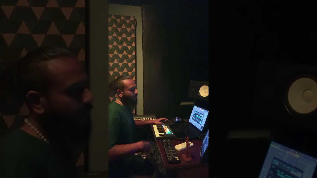 💽🎙️🎚️ #livestream #livecookup #artist #producer #pune #studios