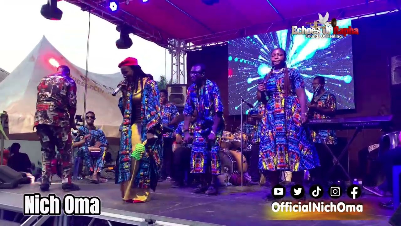 Nich Oma live on stage at Eziowelle Anambra State 
