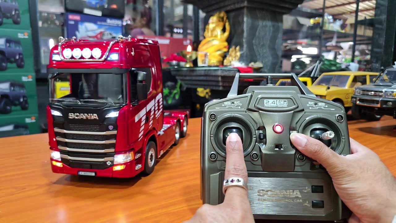 Unbelievable Huina 1501 & 1502 Scania Trailer Truck Unboxing: Meet the Ultimate Hauler