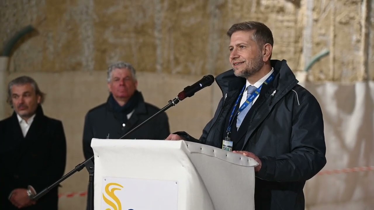 Tangenziale Forlì, sulle notte di Nessun Dorma si tira giù l'ultimo diaframma della galleria