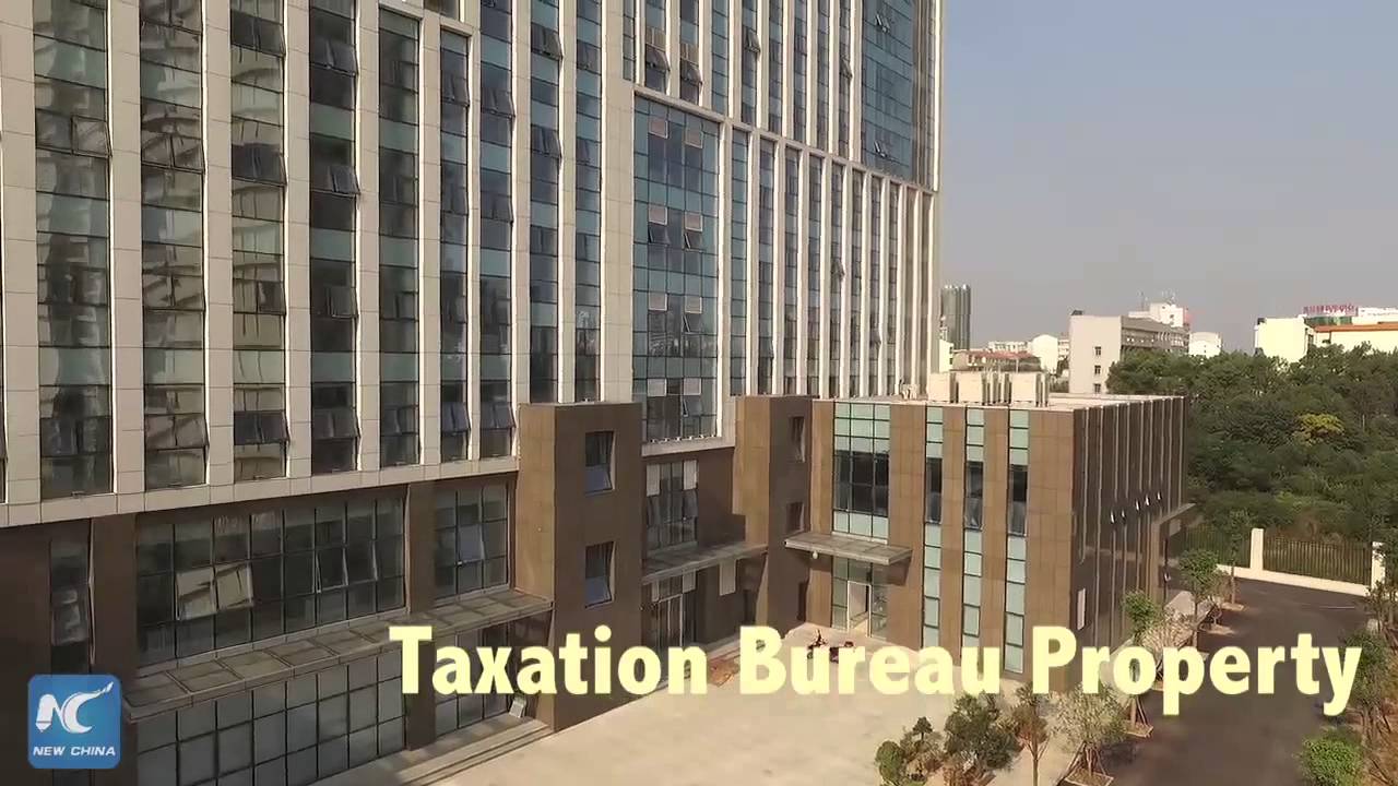 Three fall from power in C. China lavish office building case