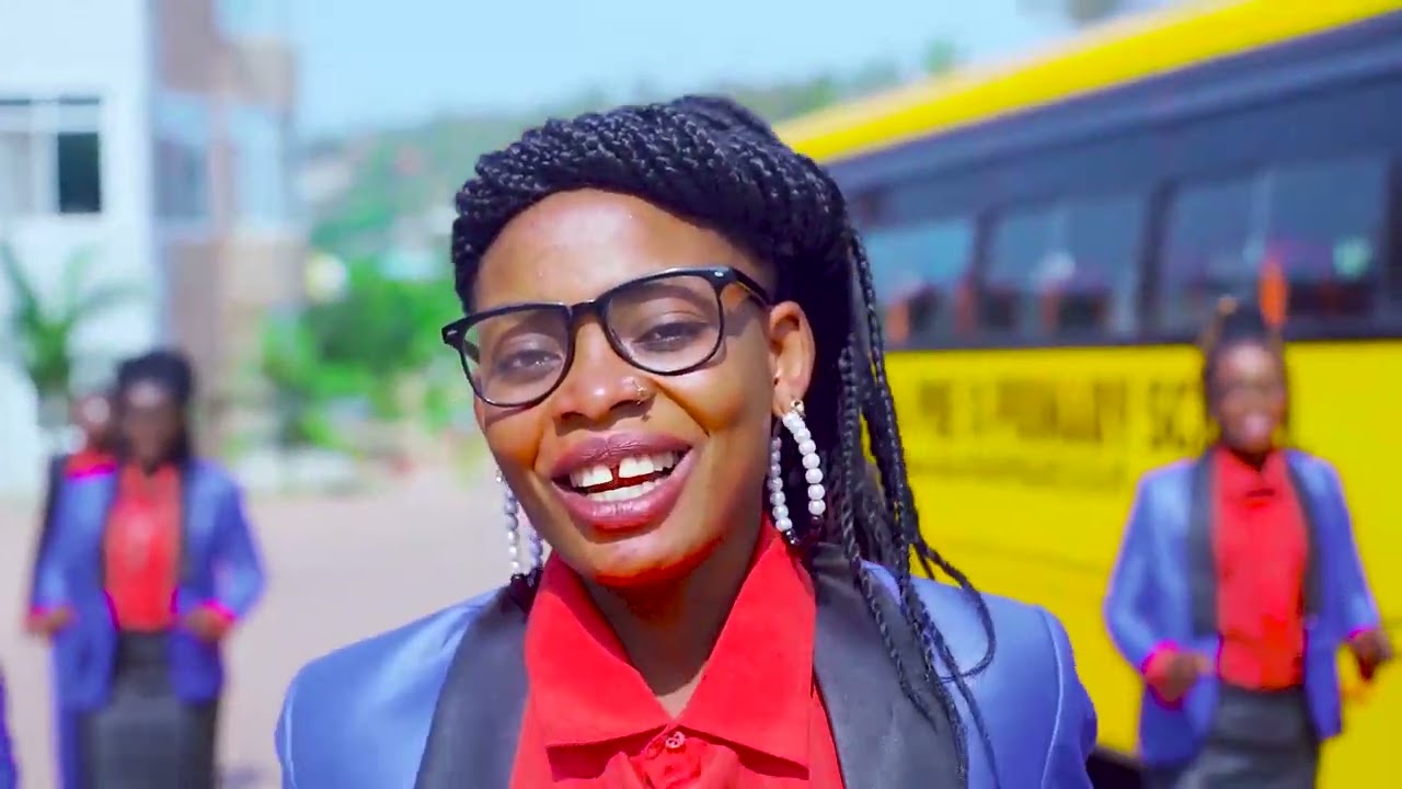 kwaya ya Yesu kristo Mfalme, ÚKANYIMBWE OMBE TATA By IMANI MENGE, Usisahau kusubscrebe channel yetu