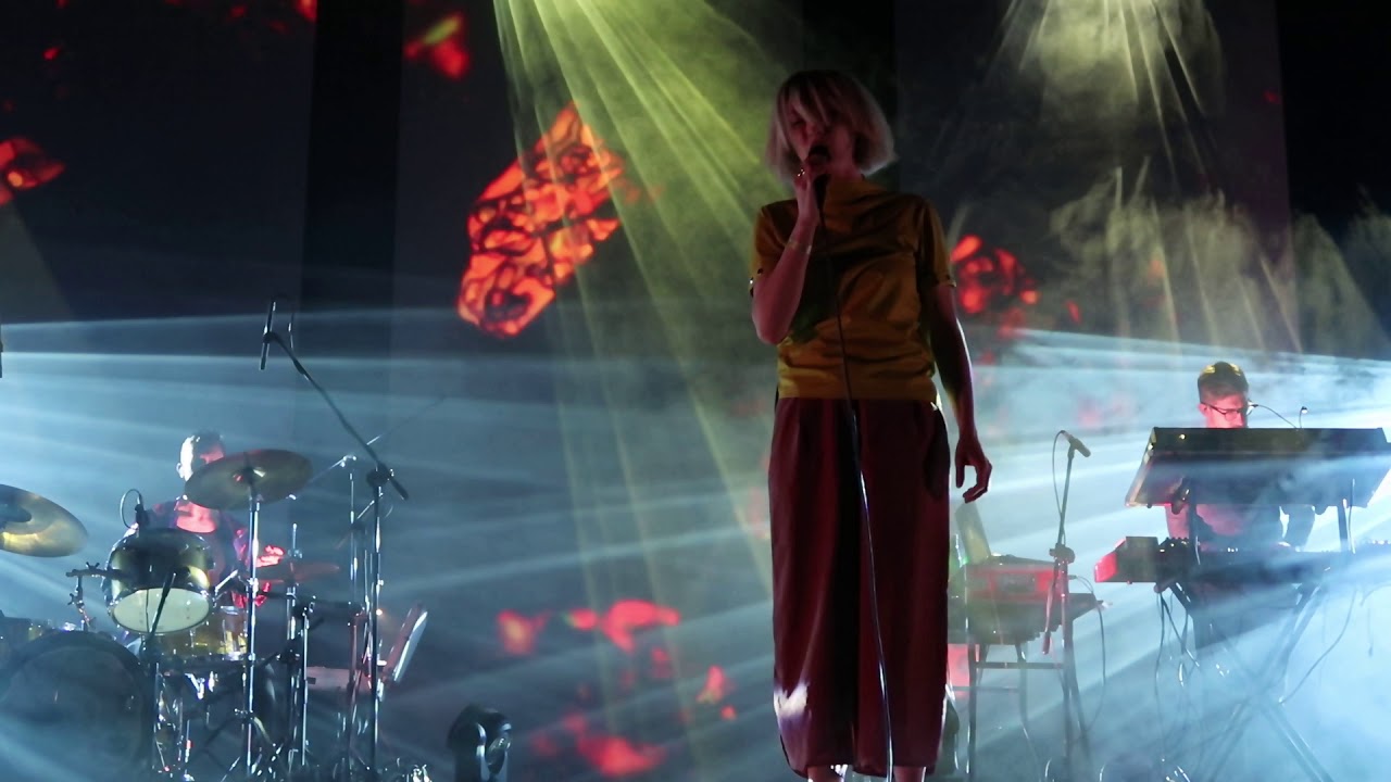 Żurawie origami Mela Koteluk Nowy MegaClub/MCK Katowice 14.04.2019r.