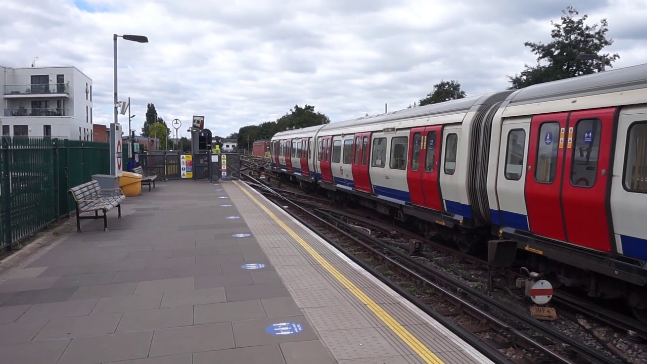 London Underground District Line S Stock Trains At Parsons Green 26 August 2020