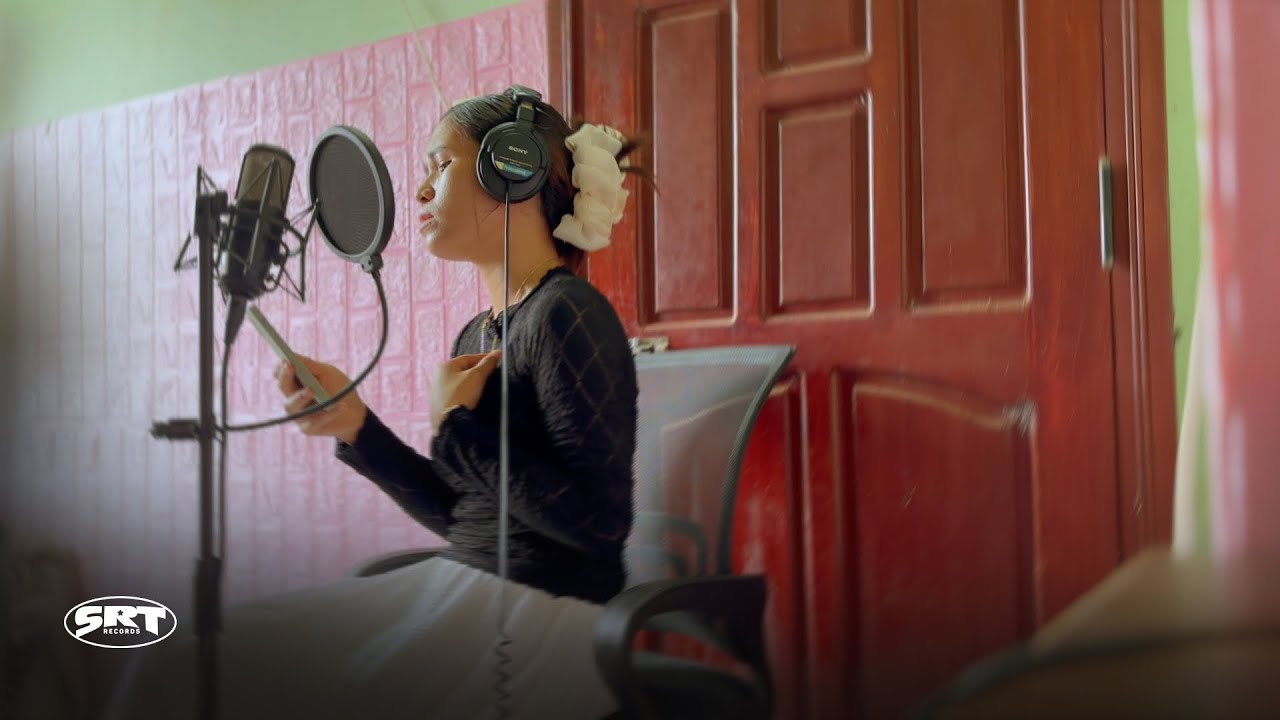 Tình Yêu Nơi Thiên Chúa Dành Cho Tôi - July Hoan (Live Accoustic)