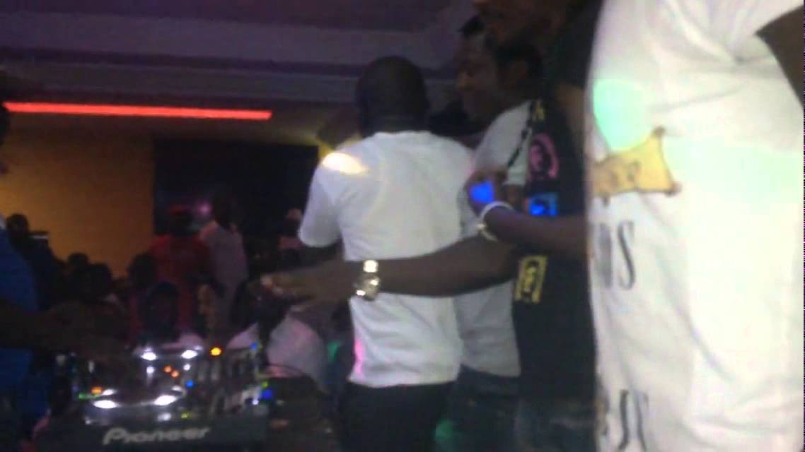 Dj majesté Dj skapi et Dj serge mambou en clash +237 695932872