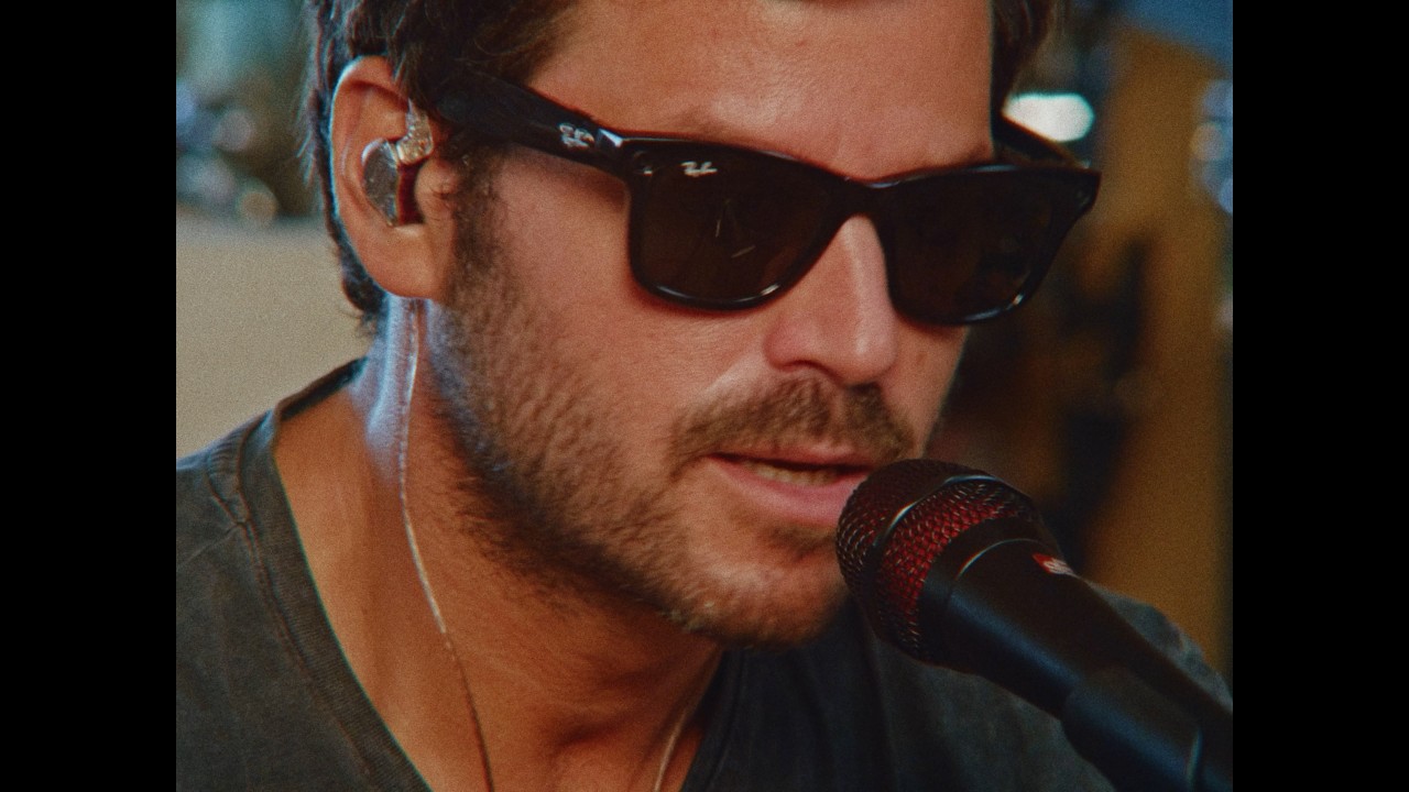 Taburete- De Menos (Live Session)