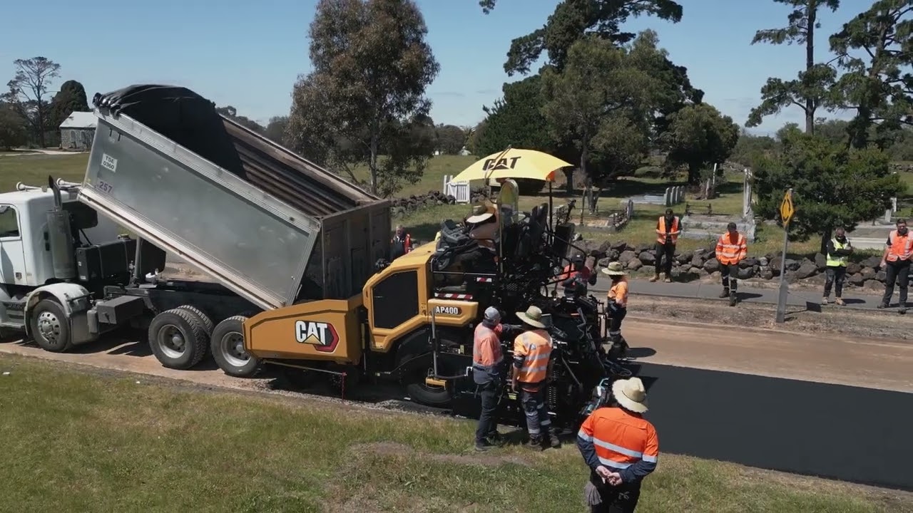 Customer Testimonial: Cat® AP400 Asphalt Paver, Australia