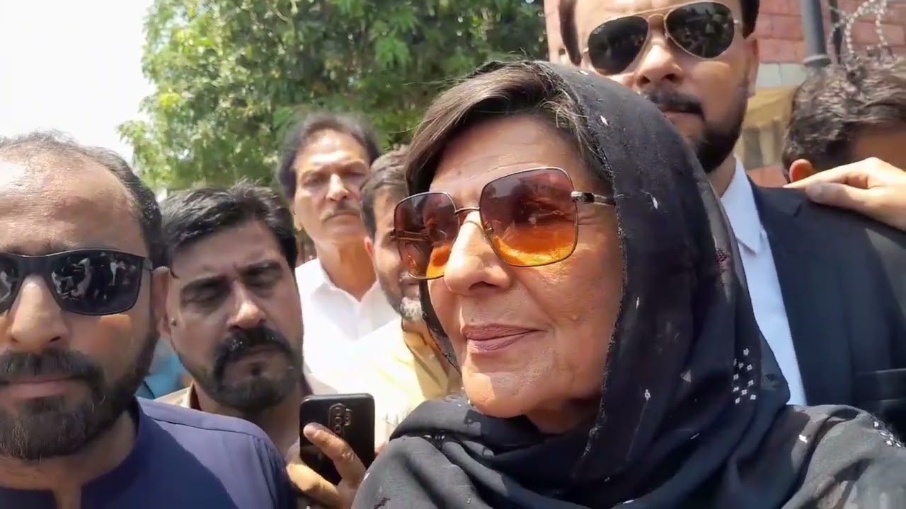 Rawalpindi: Former Prime Minister Imran Khan's Sister Aleema Khan Talks to Media Reporters