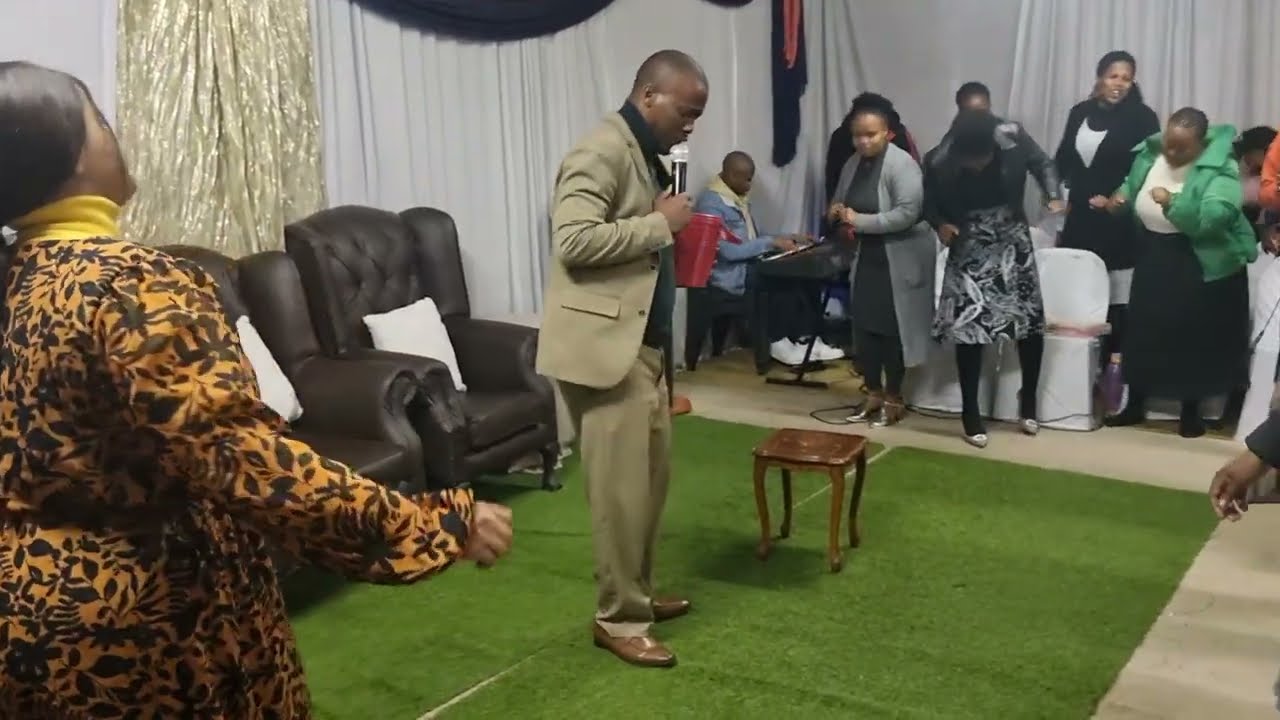 Pst. Mbiko - Ohhh Baba Ngiyabonga | Uthando Luka Baba