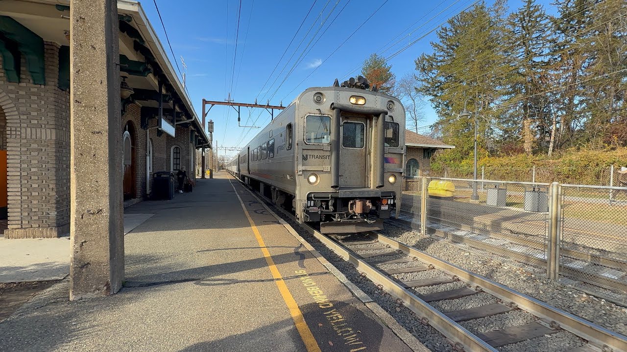 Railfanning along the Morristown Line with midtown direct diverted trains to Hoboken ￼11/20/25