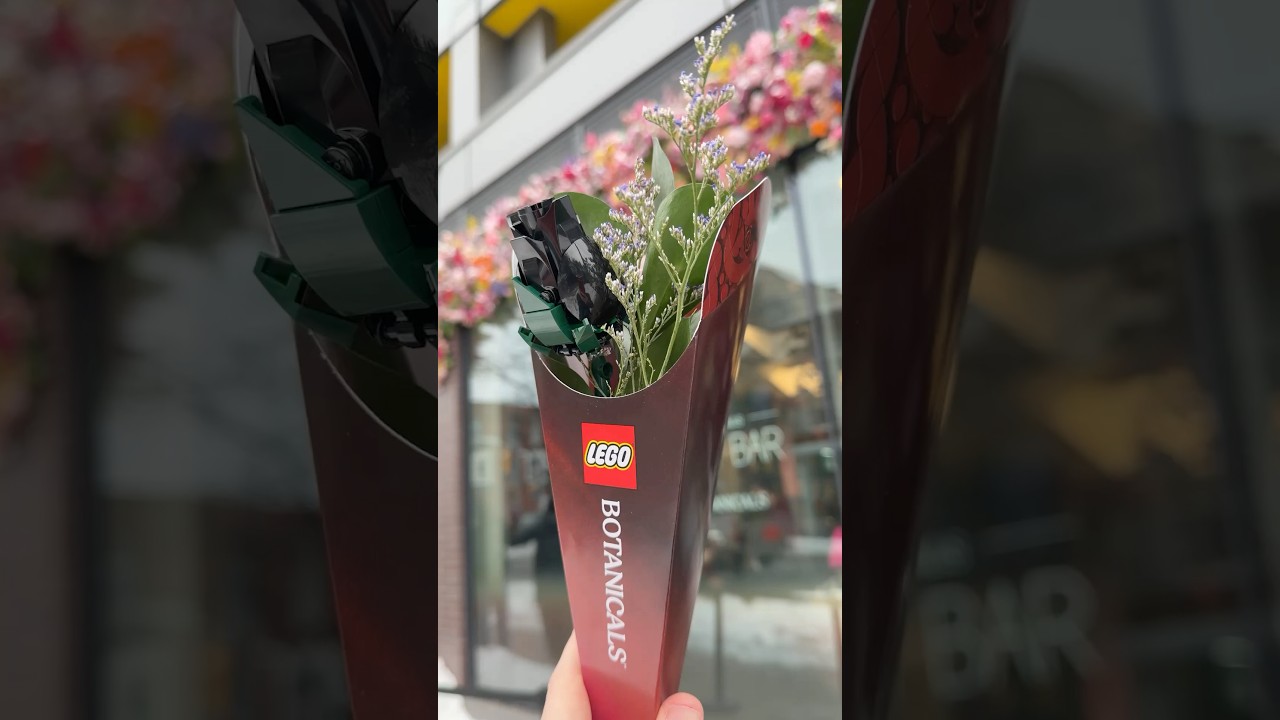 FREE LEGO Black Rose Botanicals Build 🖤 🌹