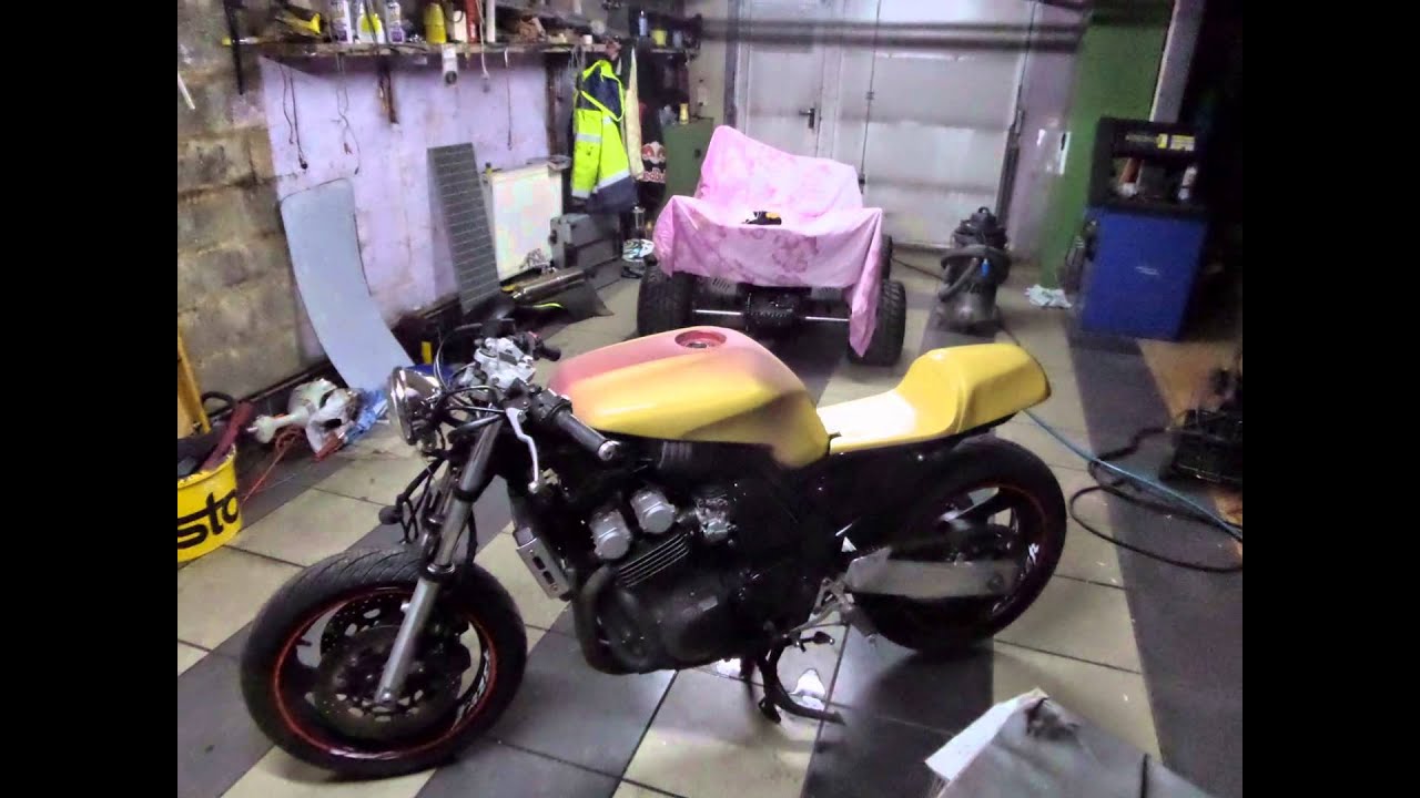 600 fazer cafe racer