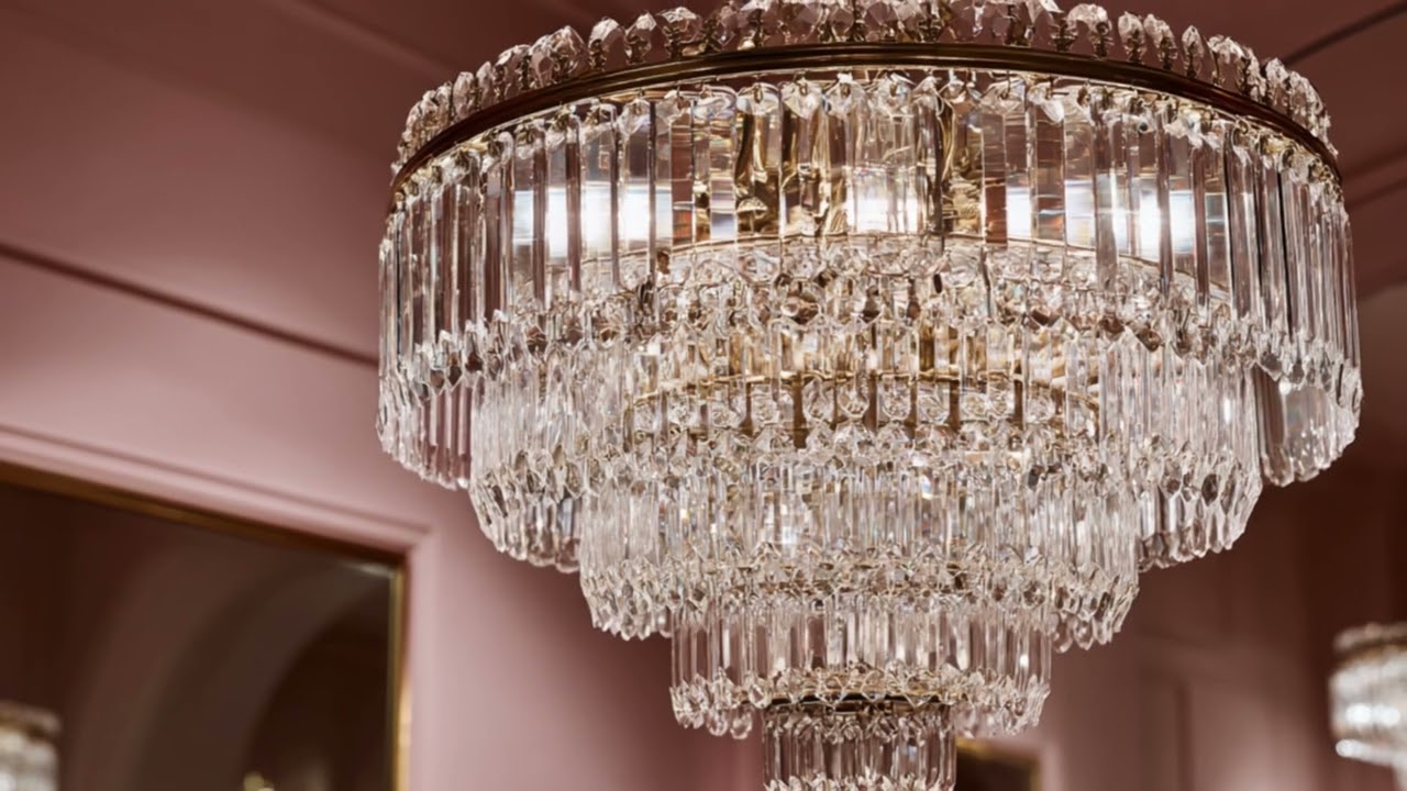 Beverly Hills Pink & Gold Dining Rooms That Signal True Luxury