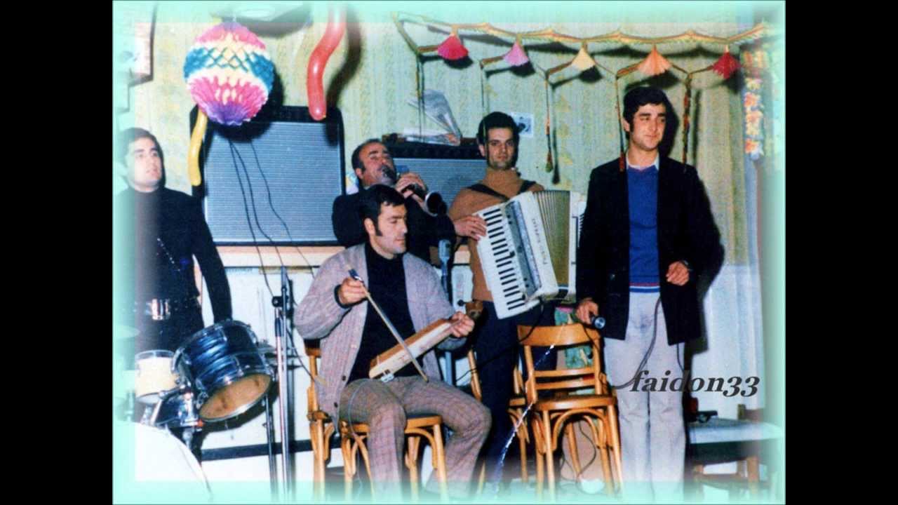ΒΑΣΙΛΗΣ ΚΑΡΡΑΣ~ΒΑΖΕΙΣ ΣΤΟΝ ΠΟΝΟ ΜΟΥ ΦΩΤΙΑ_ΠΑΡΑΓΓΕΣ ΚΑΙ ΠΑΛΑΤΙΑ (LIVE)