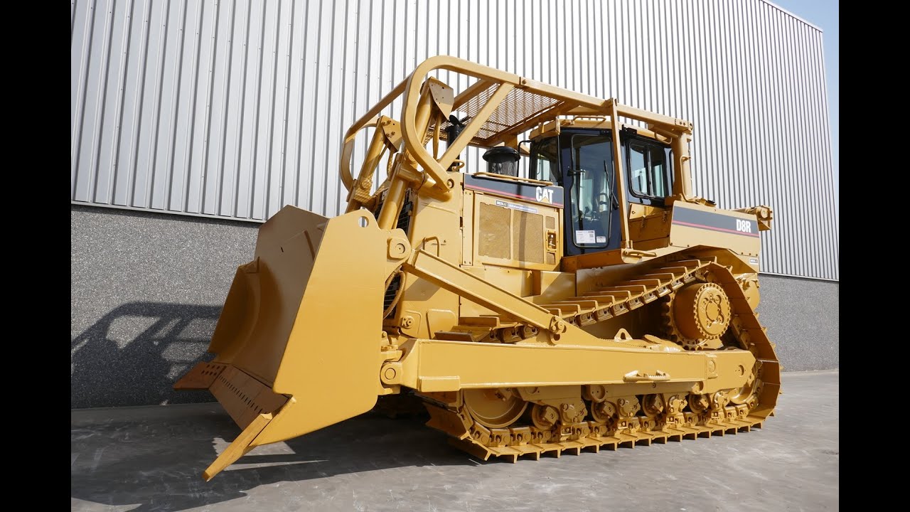 Demonstration video Caterpillar D8R dozer