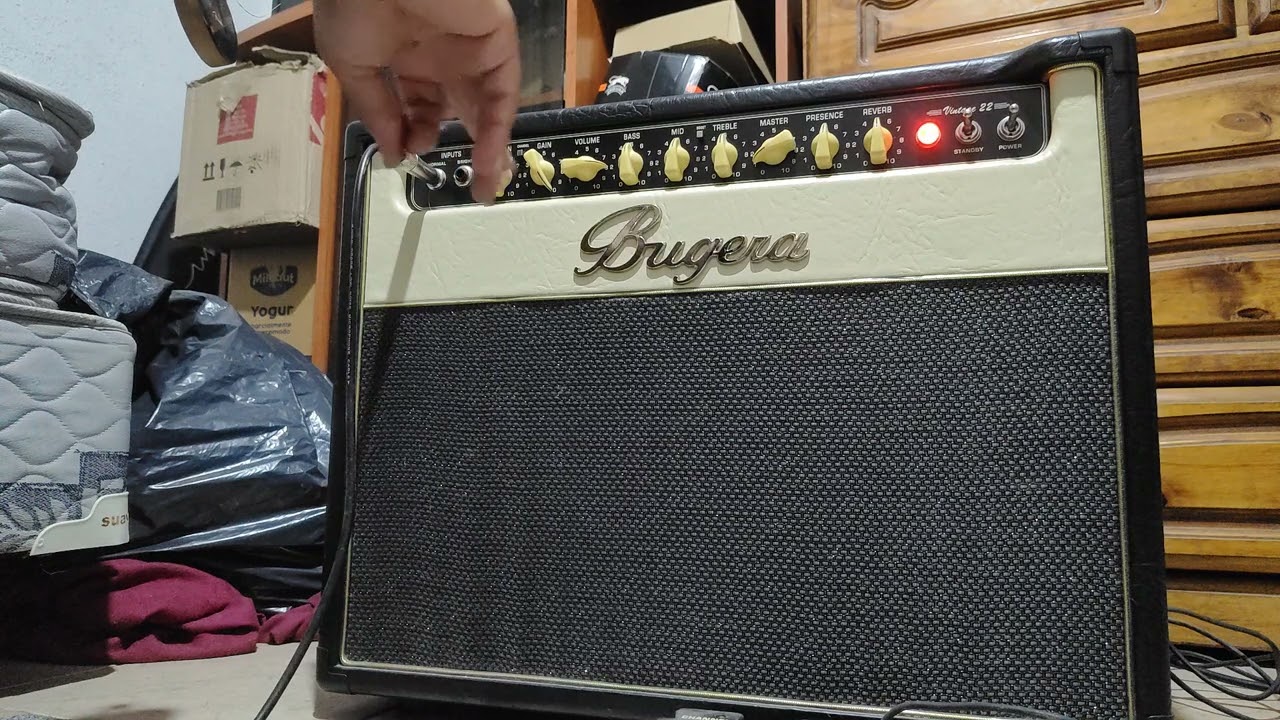 en venta amplificador valvular bugera v22.