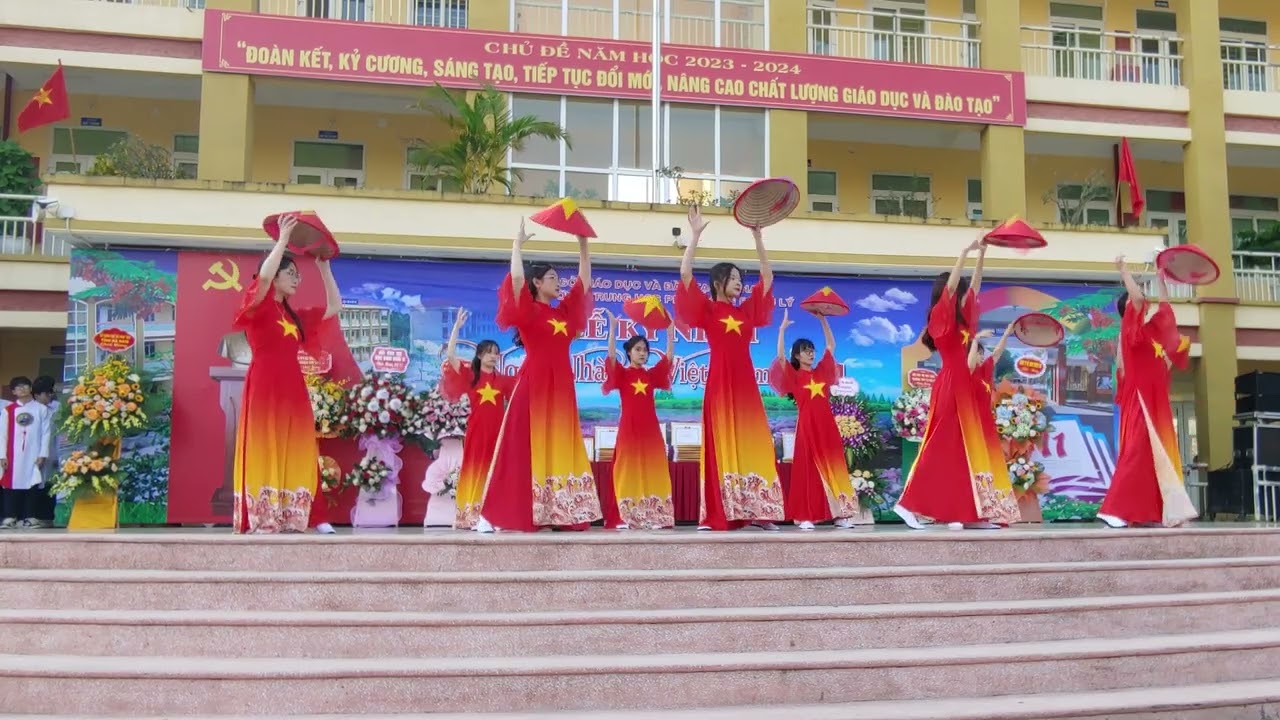 11A5 Múa Máu đỏ da vàng | Kỉ niệm ngày nhà giáo Việt Nam 20/11