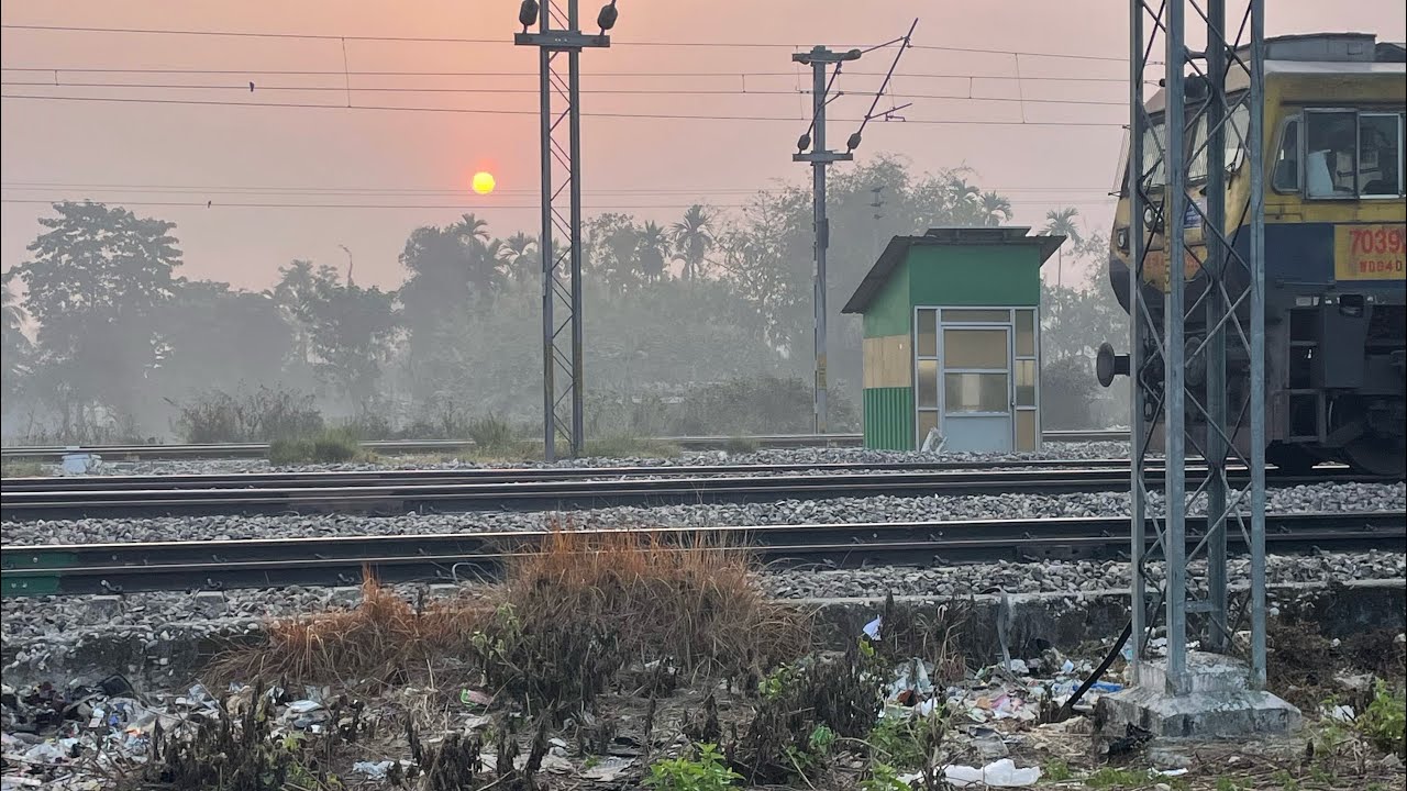 Brahmaputra express || Oil Mall train|| Northeast railway ||Train video