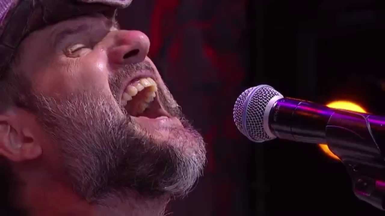 Jesse Lenat - Devil Be (Live at Farm Aid 2014)