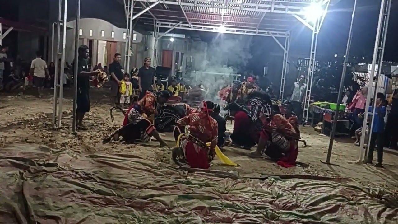 Ebeg banyumasan Tunas Arum Sari. Janturan