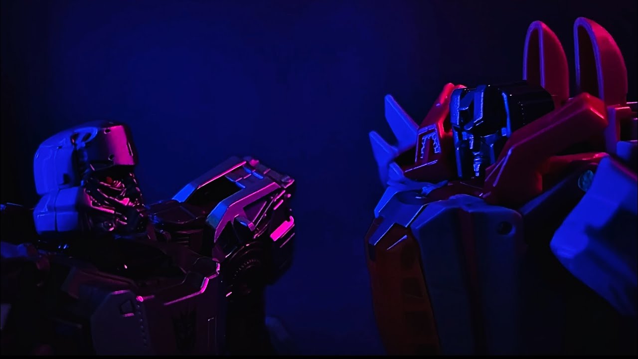 “D16 VS STARSCREAM” transformers stop motion
